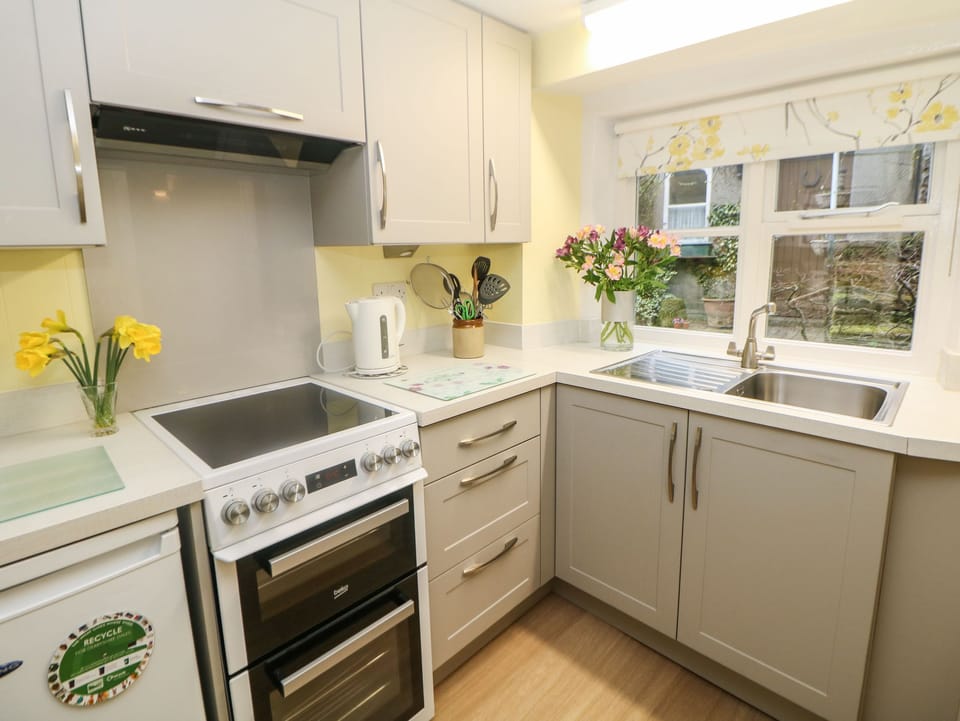 Cottage | Interior