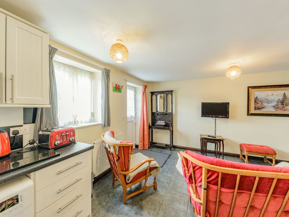 Cottage | Interior