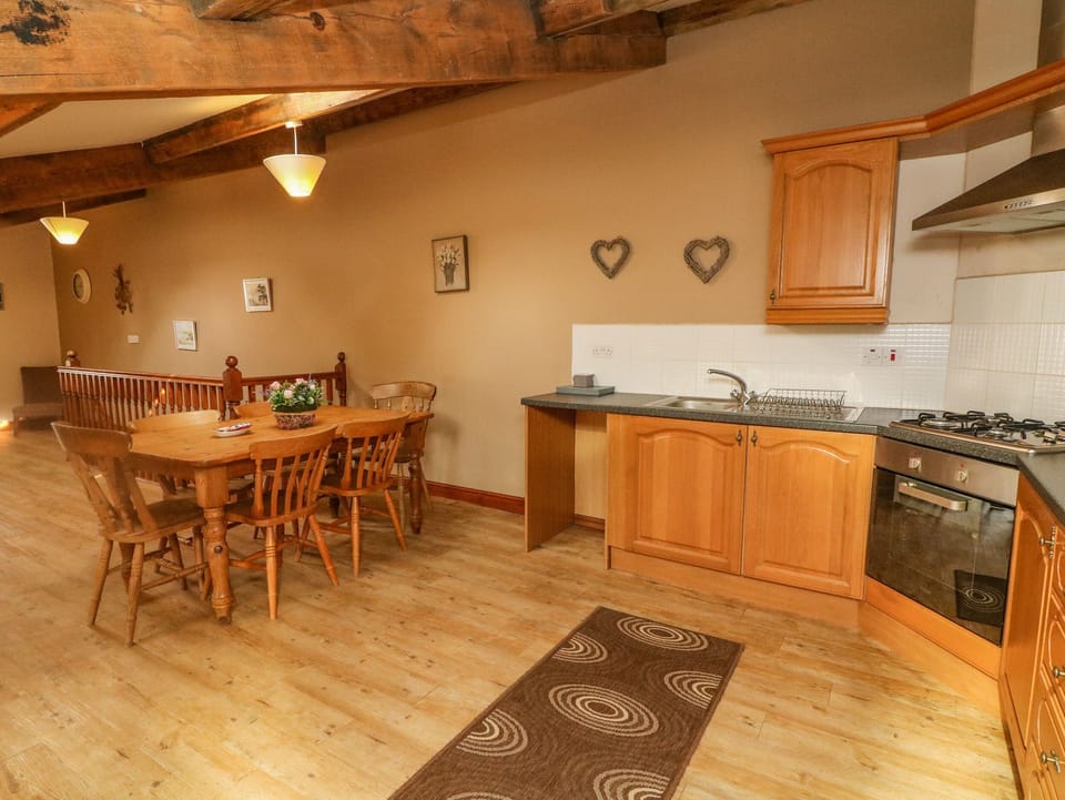 Cottage | Interior
