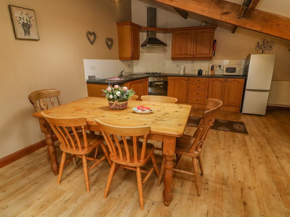 Cottage | Interior