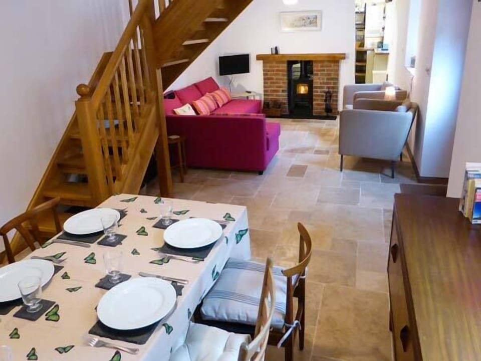 Cottage | Interior