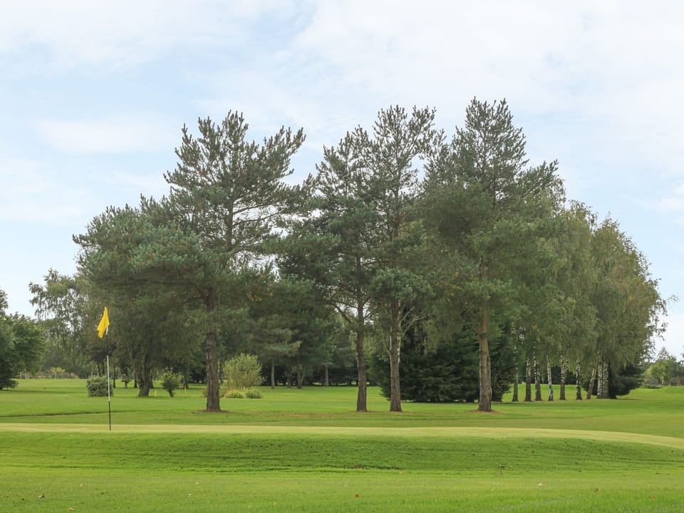 Cottage | Golf