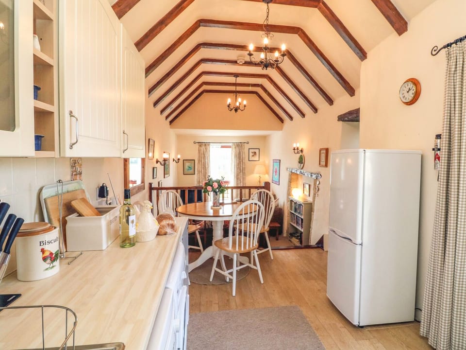 Cottage | Interior