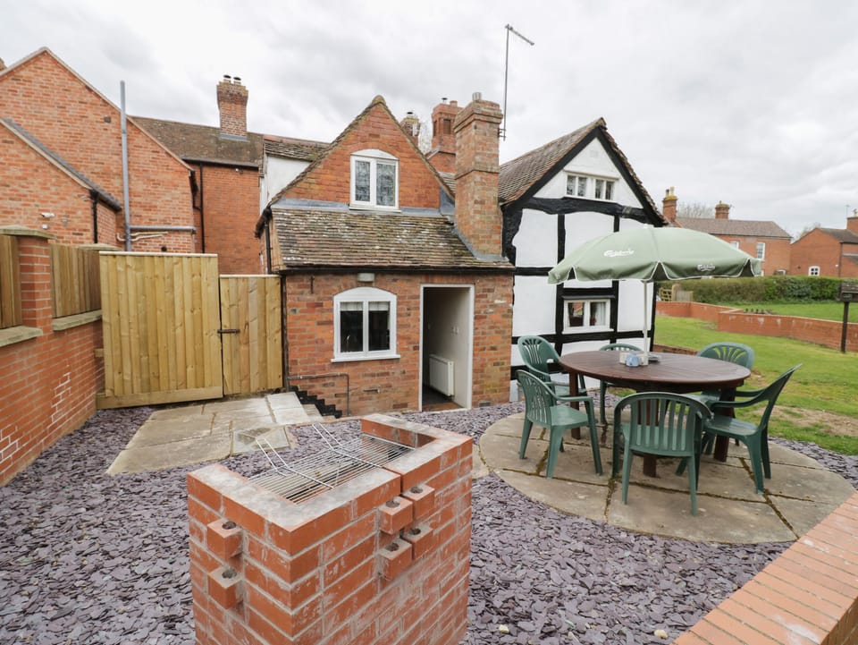 Cottage | Interior