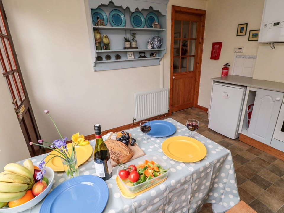Cottage | Interior