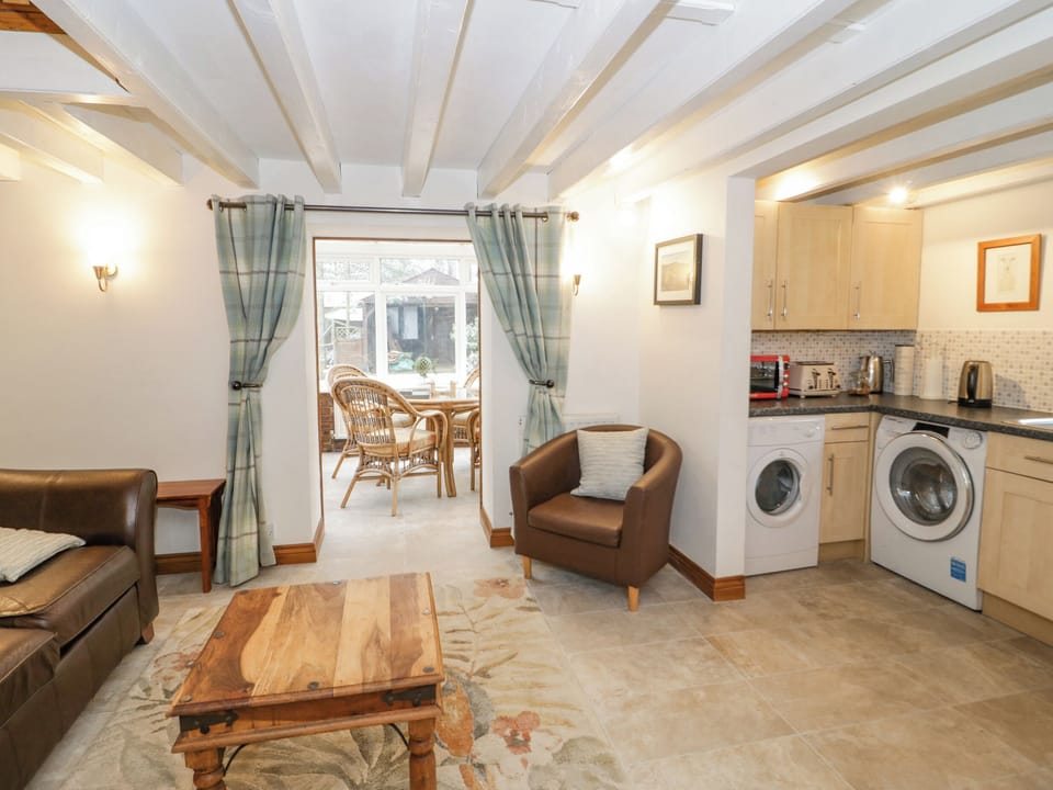 Cottage | Interior