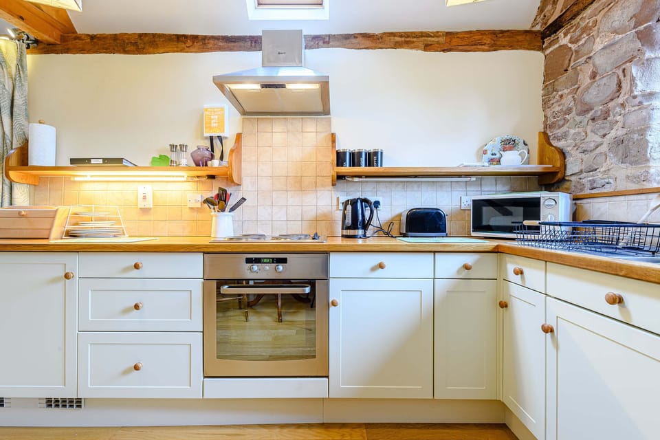 Cottage | Interior