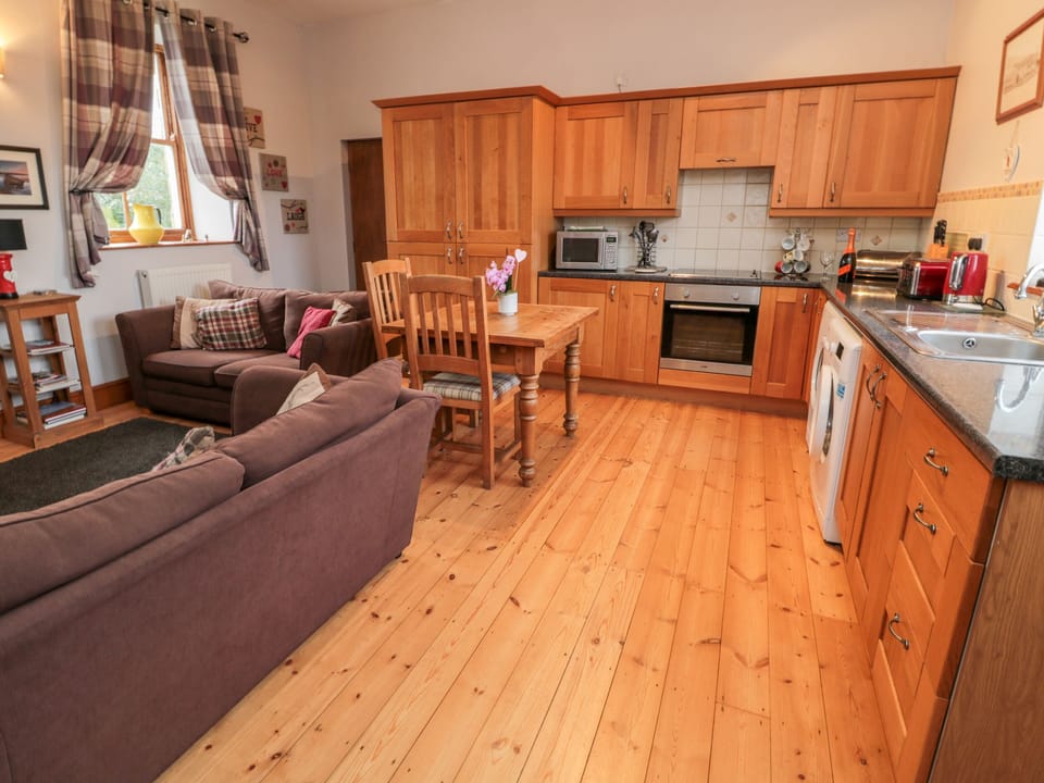 Cottage | Interior