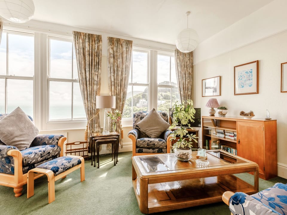 Cottage | Living room