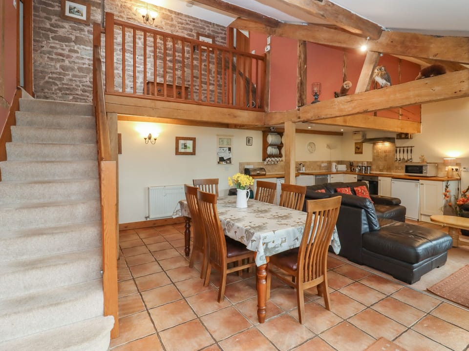 Cottage | Interior
