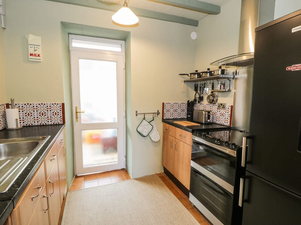 Cottage | Interior