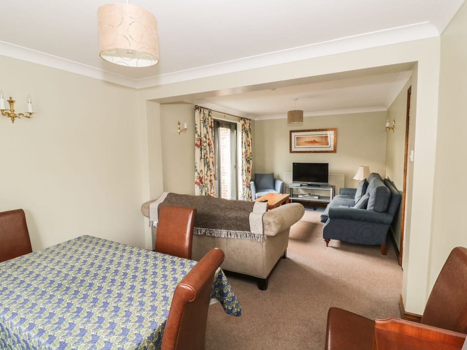 The Lodge off High Street Cottage in Babergh District