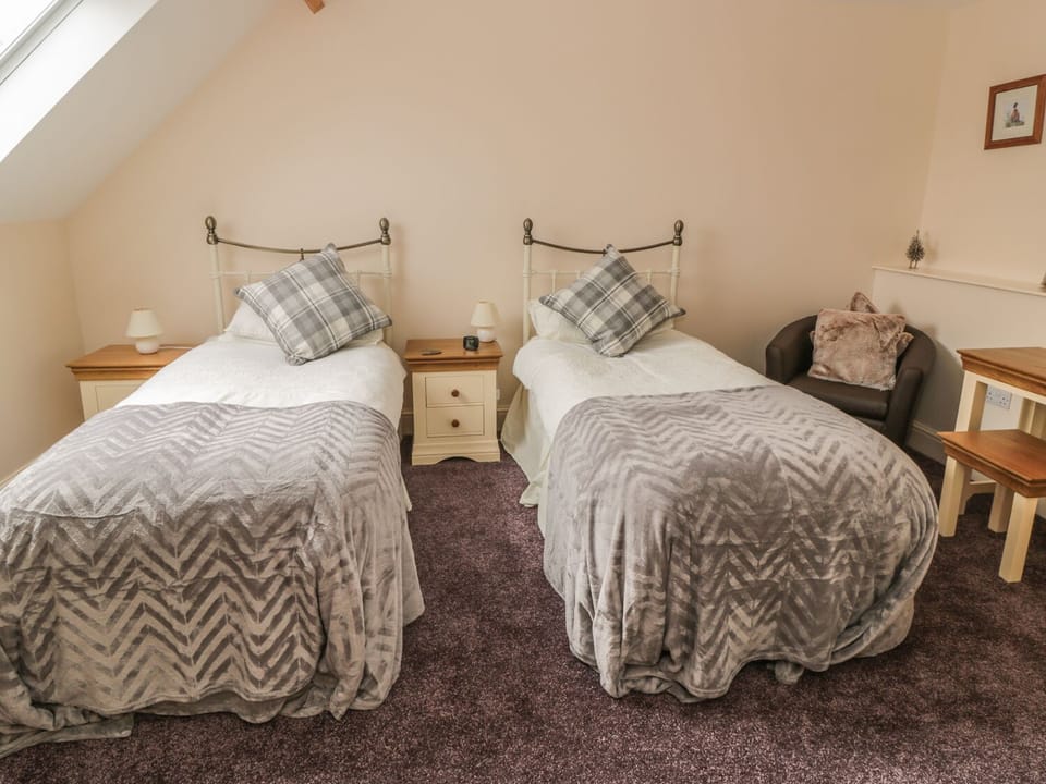 Cottage | Interior