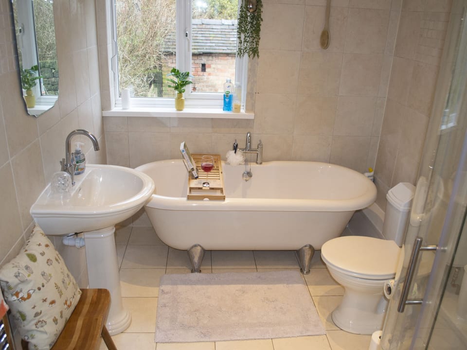 17 Riverside Cottage in Staffordshire Moorlands District