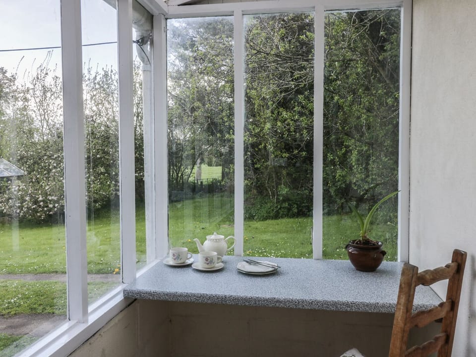 Cottage | Interior