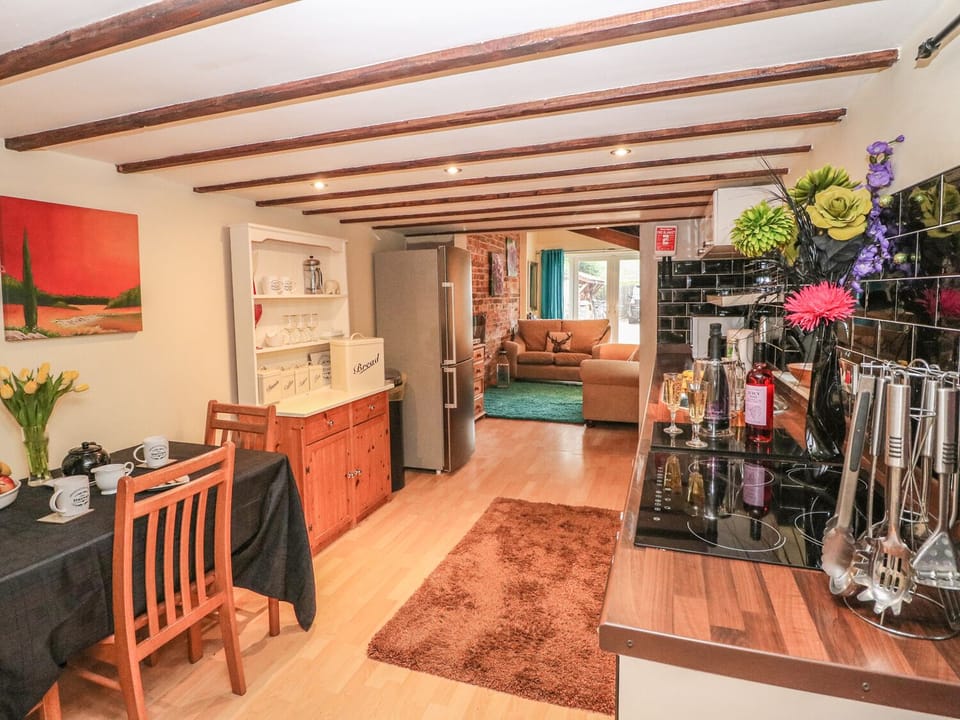 Cottage | Interior