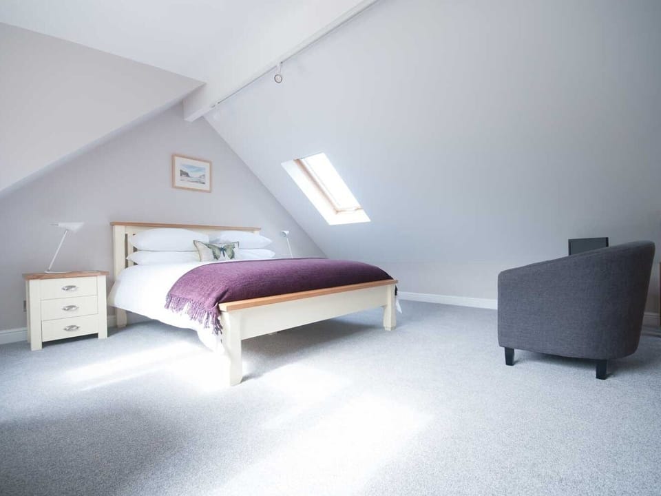 Cottage | 1 bedroom, individually decorated, individually furnished