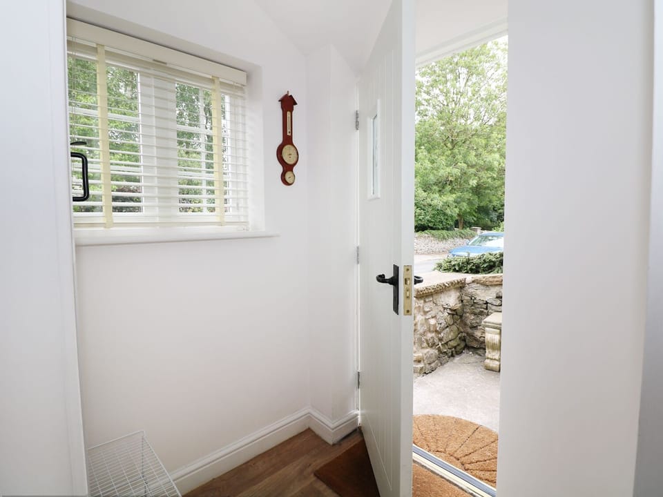 Cottage | 2 bedrooms, individually decorated, individually furnished, free WiFi