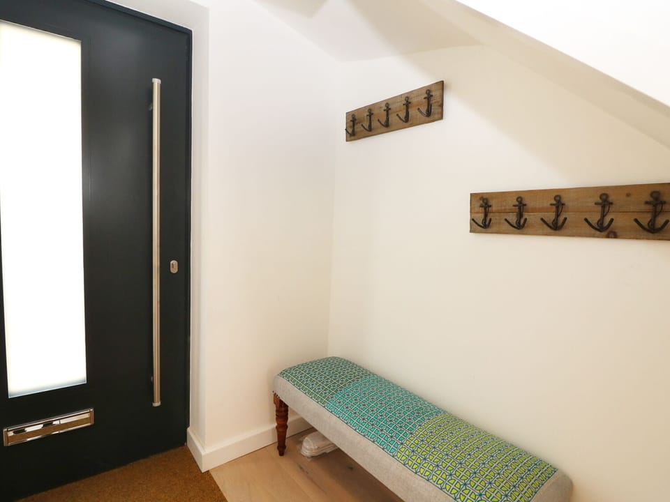 Cottage | 3 bedrooms, individually decorated, individually furnished, free WiFi