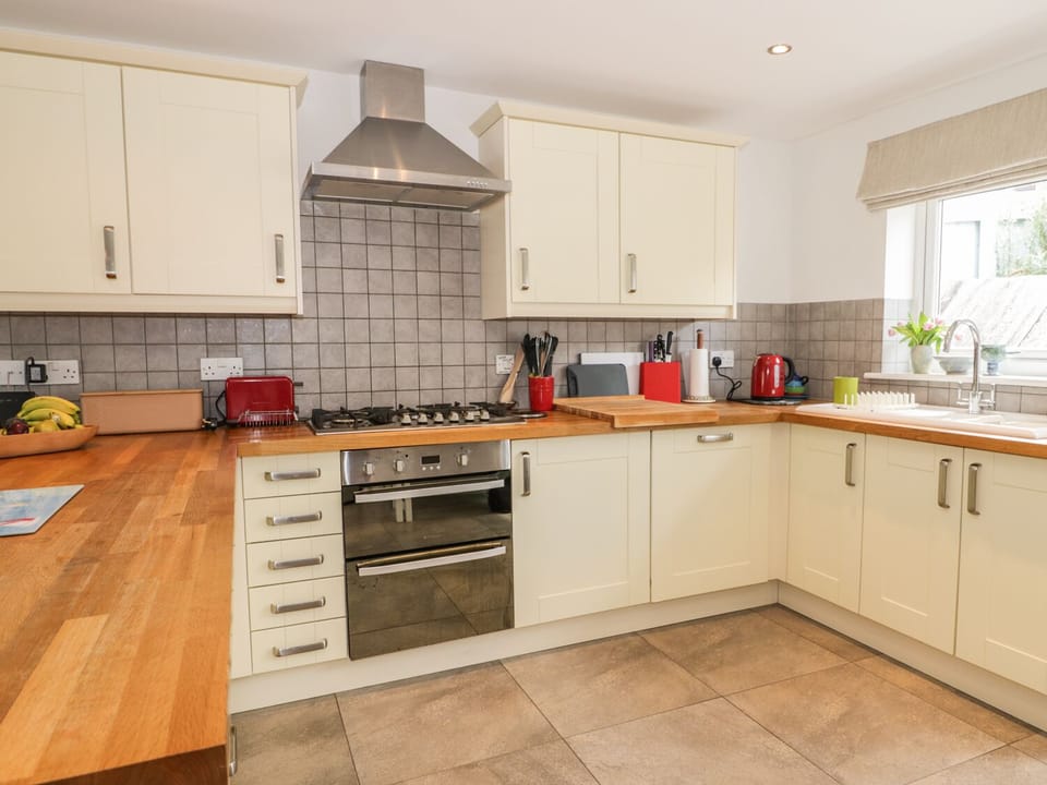 Cottage | Interior