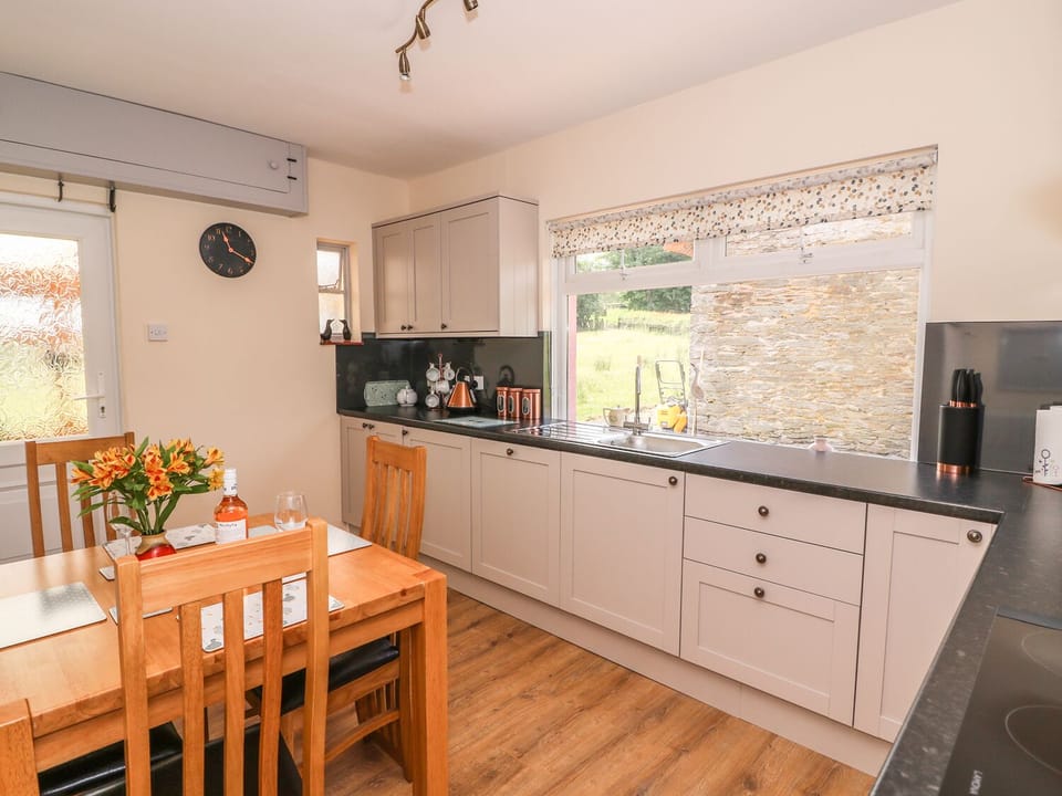 Cottage | Interior