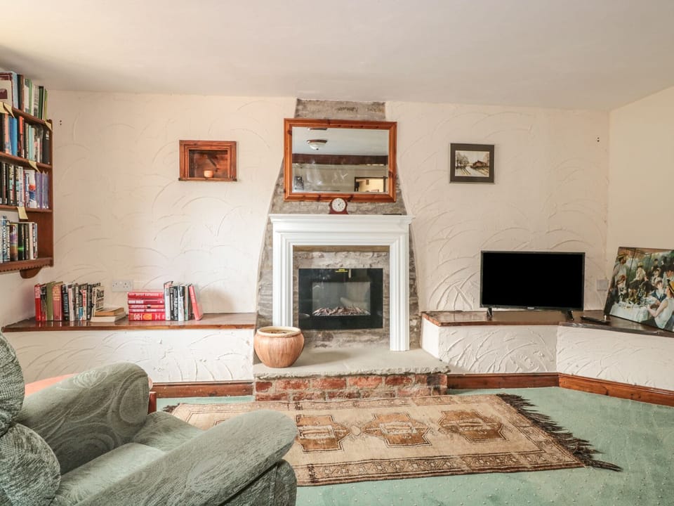 Cottage | Interior