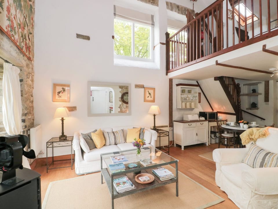 Cottage | Living area