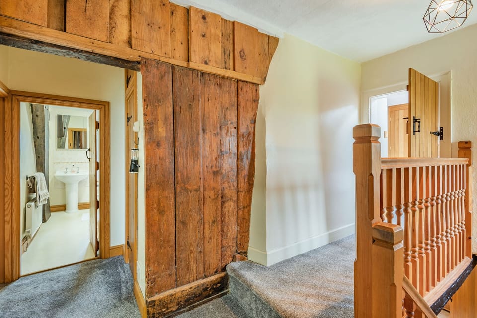 Cottage | Interior