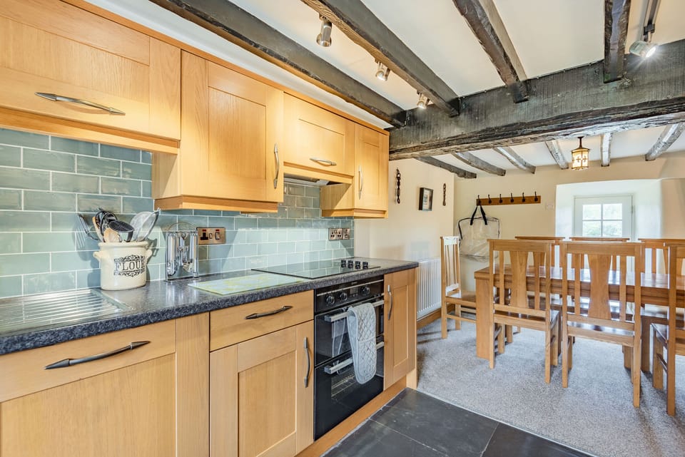 Cottage | Interior
