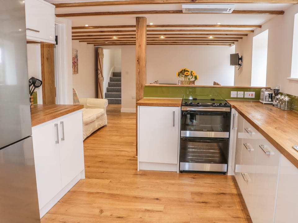 Cottage | Interior