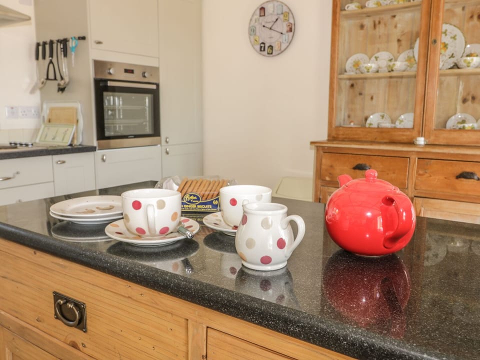 Cottage | Interior