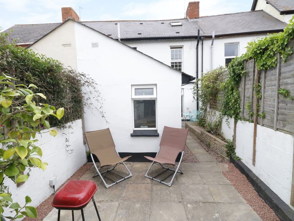 Cottage | Balcony