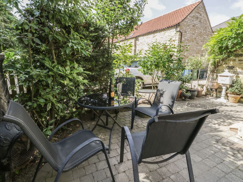 Cottage | Balcony