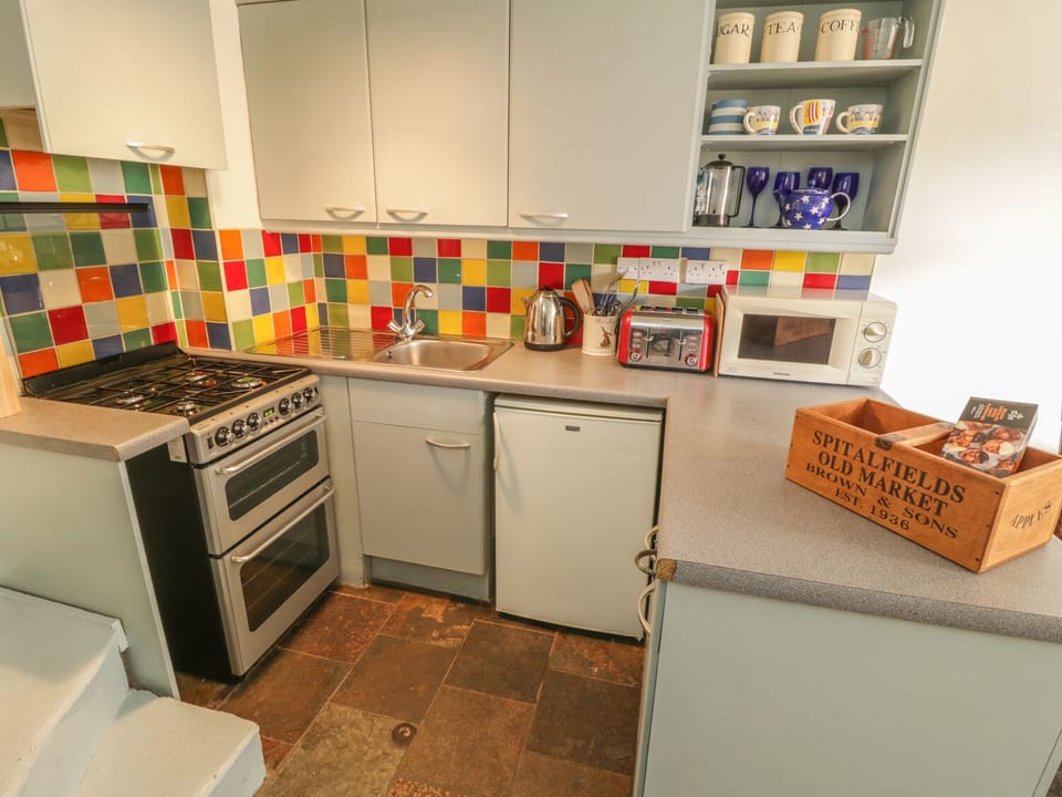 Cottage | Interior
