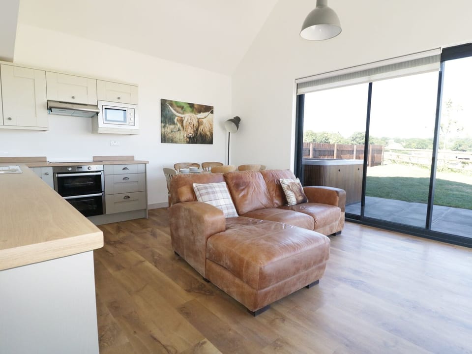 Heron Lodge Castle Farm Cottage in Sedgemoor