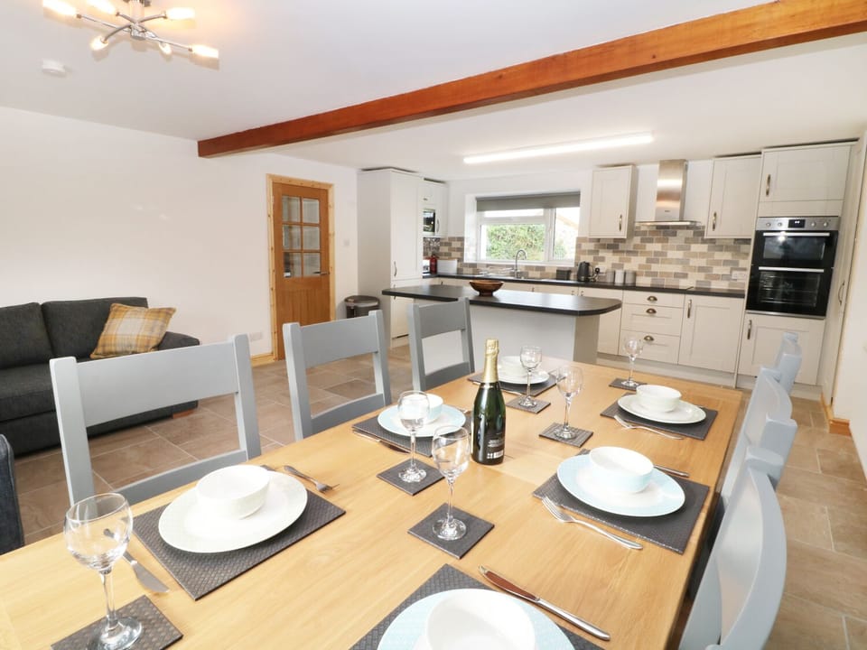 Microwave, stovetop, dishwasher, highchair
