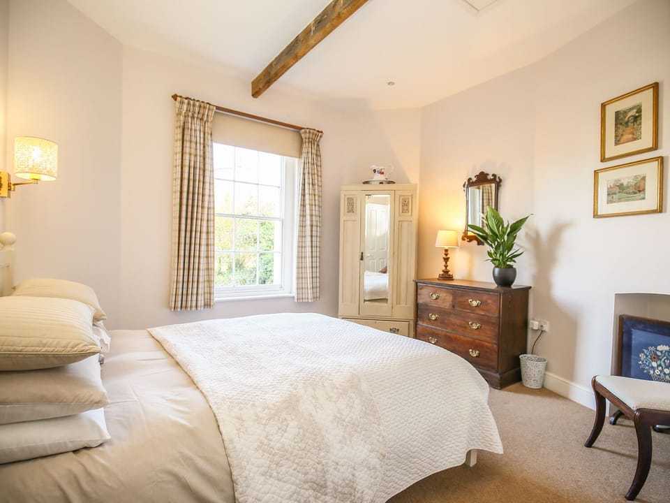 East Lodge Cottage in East Dorset District