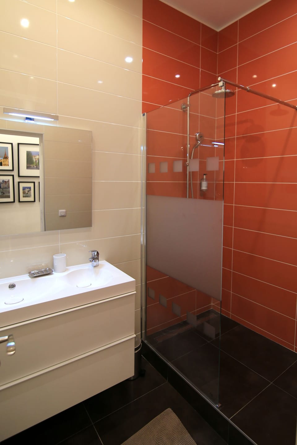 Common Bathroom