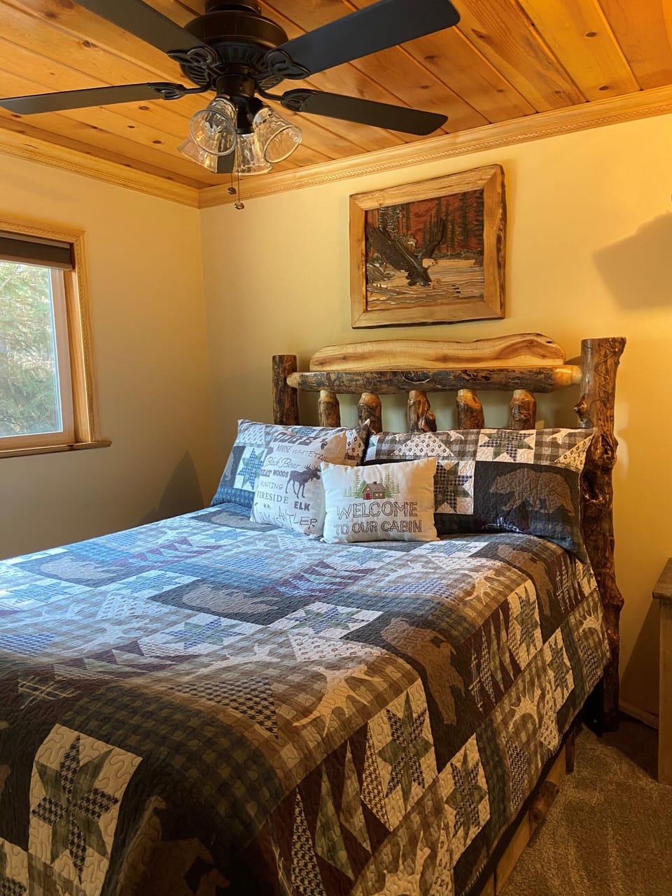 Master bedroom with queen bed. With 47" LED tv, dvd player, satellite, drawers 