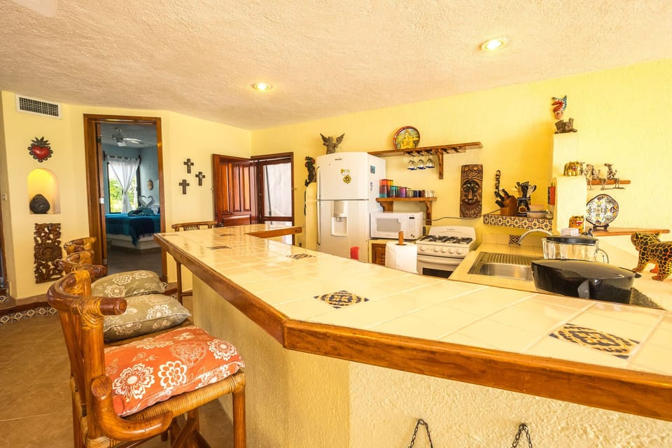 Kitchen - Luna Azul condo 4 Half Moon Bay beach Akumal Mexico 2 bedroom vacation rental second level