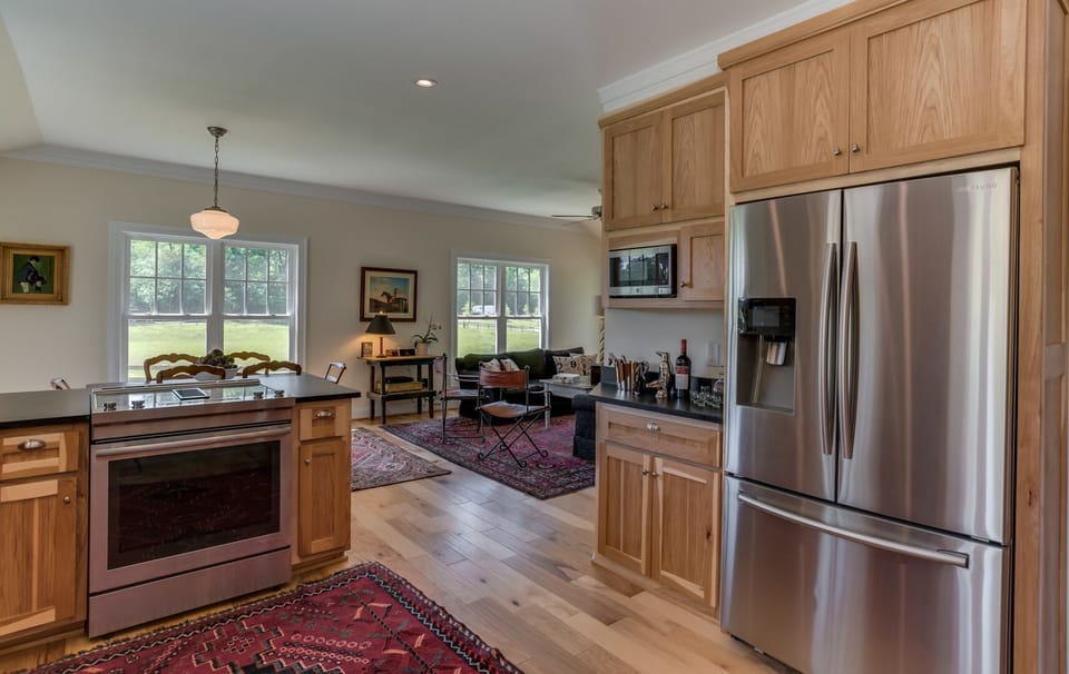 Open Floor Plan with lots of Natural Light