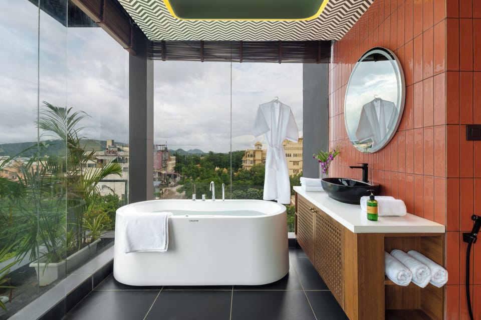 Luxury Room | Bathroom | Free toiletries, hair dryer, slippers, towels
