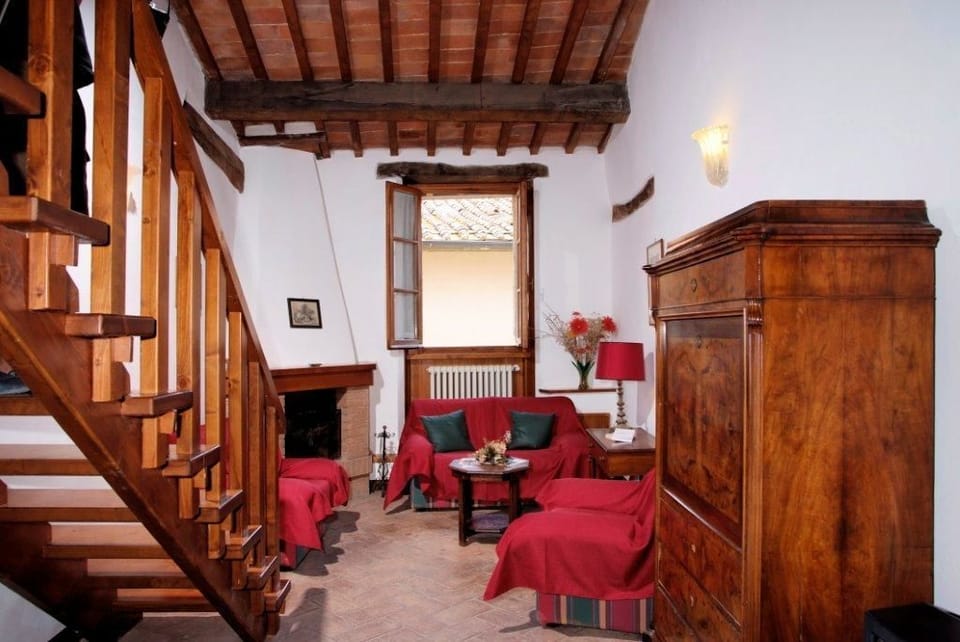 Standard Apartment, Multiple Beds (Rustico) | Living area | TV
