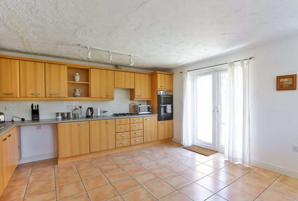 Superior House, Private Bathroom, Garden View (KVM - Highclere House) | Shared kitchen