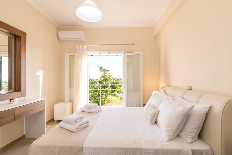 4 bedrooms, in-room safe, iron/ironing board, free cribs/infant beds