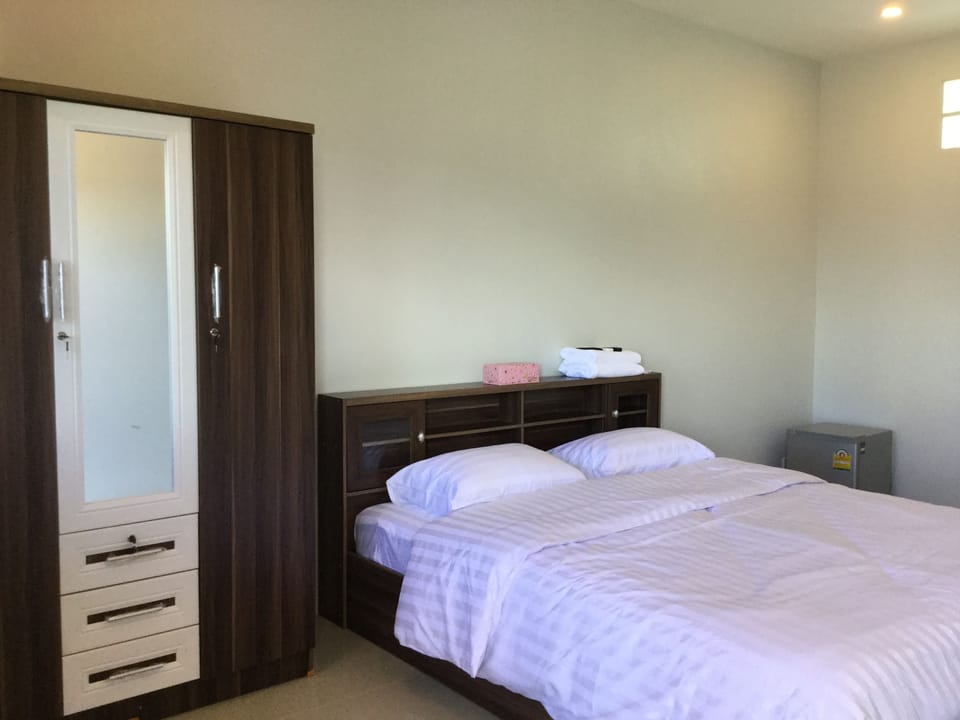 Standard Double Room | Free WiFi
