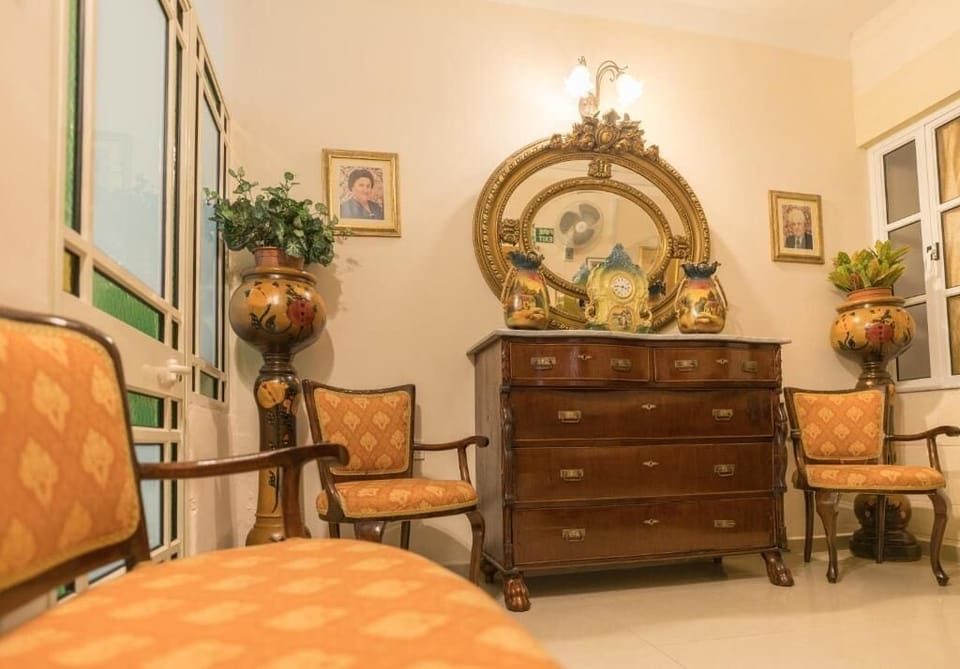 Minibar, desk, free WiFi