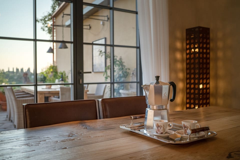 Dining - open spaces