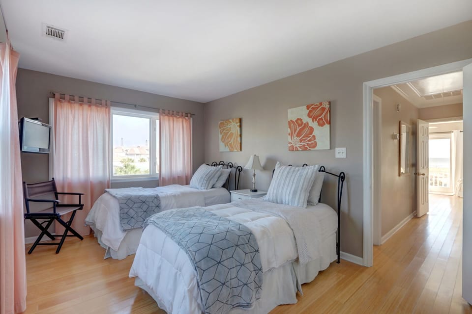 Bedroom #2