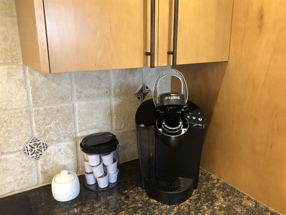 WE have a single pod coffee maker with 10 pods t start 